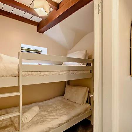 3 Bed In 93088 Holiday home Bowness-on-Windermere